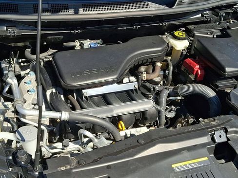 Used 2021 Nissan Rogue Sport S image 28