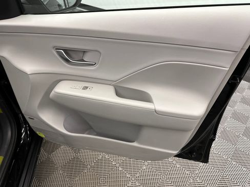 New 2026 Hyundai Kona Limited FWD image 12
