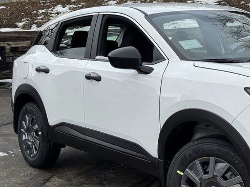 New 2026 Nissan Kicks S image 4