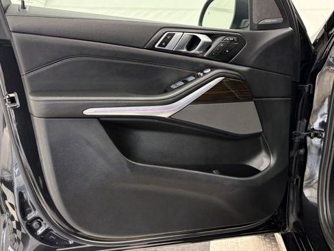 Used 2023 BMW X7 xDrive40i image 19