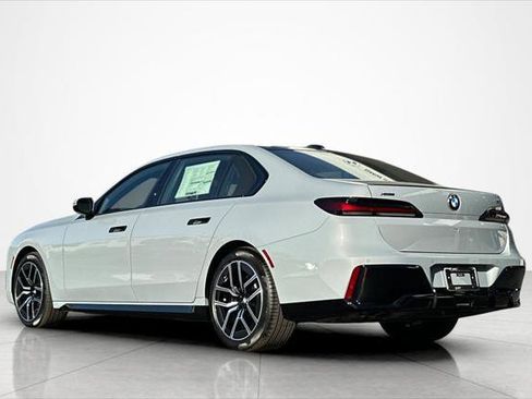 New 2026 BMW 740i xDrive AWD/4WD image 3