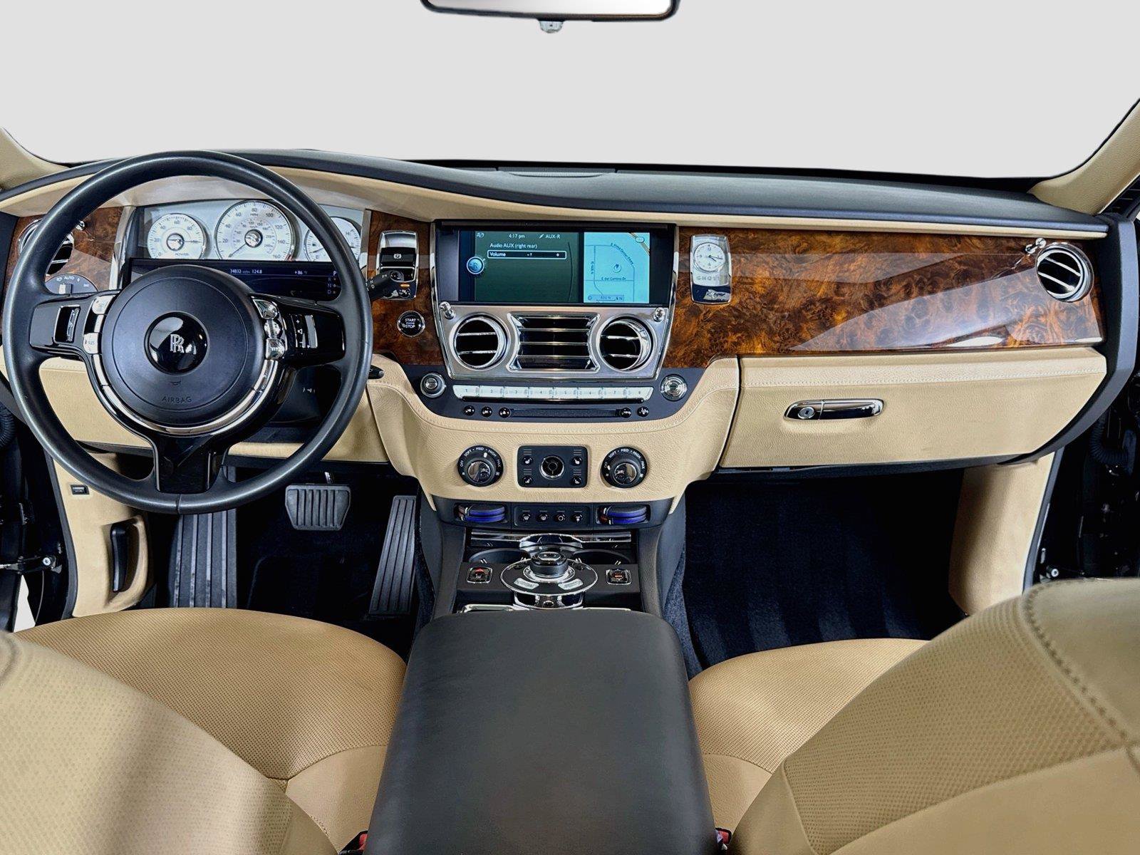 Used 2013 Rolls-Royce Ghost RWD image 31