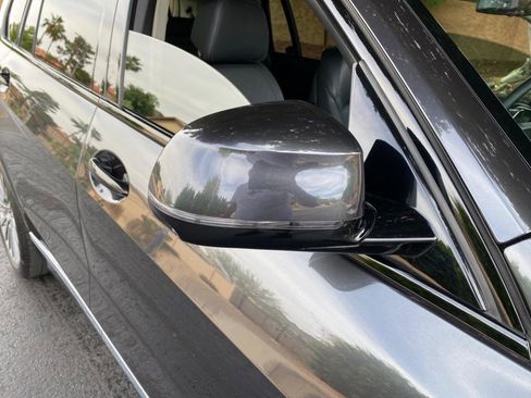 Used 2020 BMW X7 xDrive40i w/ Premium Package AWD/4WD image 19