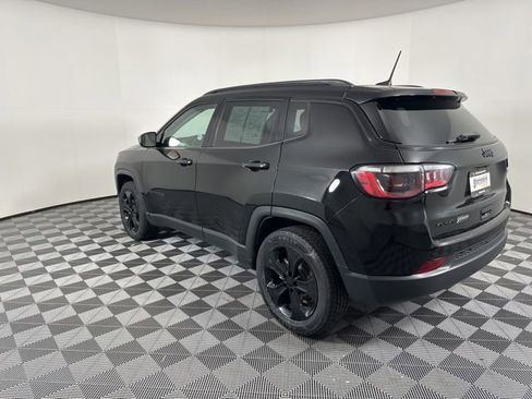 Used 2021 Jeep Compass Latitude w/ Sun and Sound Group AWD/4WD image 6