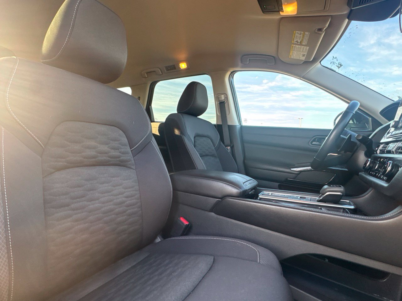 Certified 2024 Nissan Pathfinder SV FWD image 33
