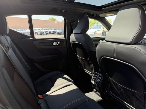 Used 2024 Volvo XC40 Recharge Plus w/ Protection Package Premier RWD image 39