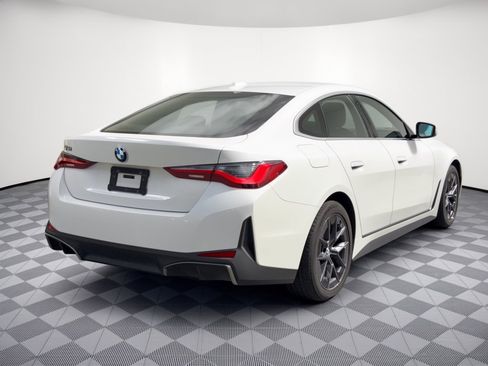 Used 2024 BMW i4 xDrive40i w/ Premium Package AWD/4WD image 9
