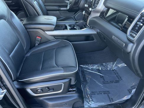 Used 2025 RAM 1500 Laramie w/ Night Edition image 31