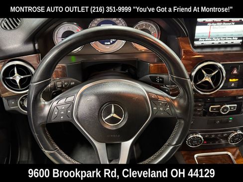Used 2013 Mercedes-Benz GLK 350 4MATIC image 17