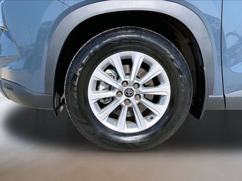Used 2024 Toyota Grand Highlander FWD image 9