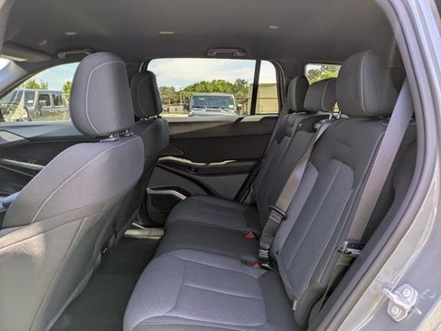 New 2026 Jeep Cherokee Laredo AWD/4WD image 13