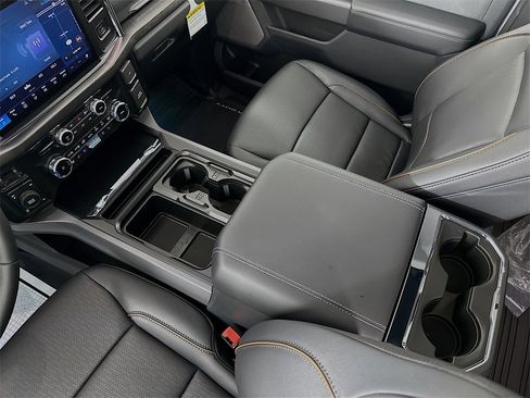 New 2026 Ford F250 Lariat w/ Black Appearance Package image 26