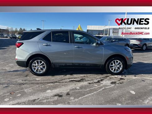 Used 2024 Chevrolet Equinox LT image 4