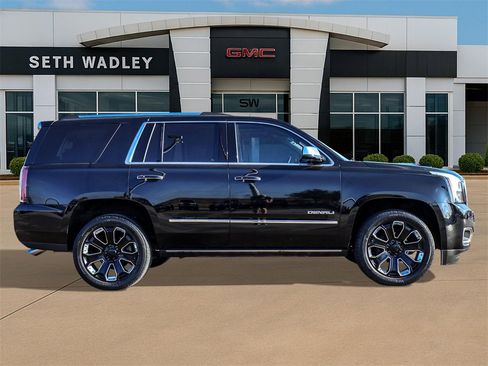 Used 2019 GMC Yukon Denali w/ Denali Ultimate Package image 8