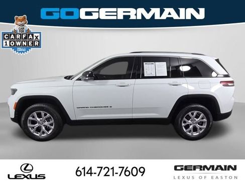 Used 2022 Jeep Grand Cherokee Limited image 12