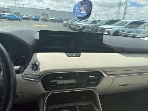 Used 2024 MAZDA CX-90 3.3 Turbo S w/ Premium Package image 11