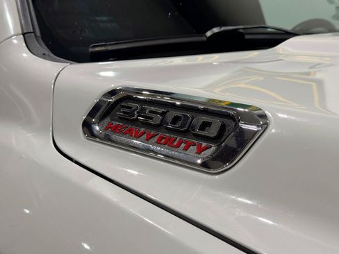 Used 2021 RAM 3500 Tradesman w/ Chrome Appearance Group AWD/4WD image 45