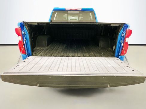 Certified 2022 Chevrolet Silverado 1500 ZR2 w/ Technology Package AWD/4WD image 27
