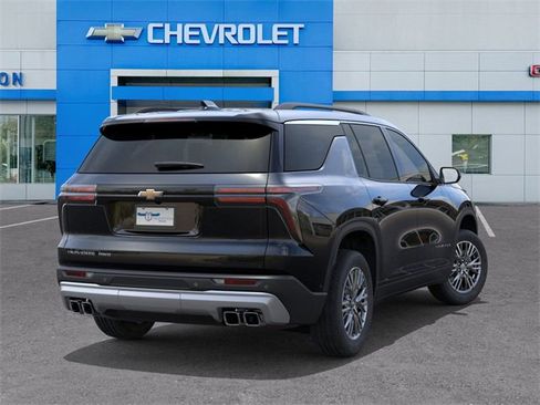 New 2026 Chevrolet Traverse LT w/ LPO, Floor Liner Package image 4