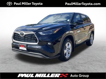 Certified 2024 Toyota Highlander LE