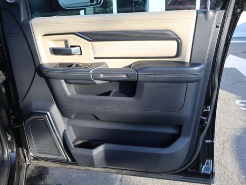 Used 2021 RAM 2500 Limited AWD/4WD image 37