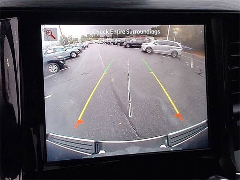 Used 2024 RAM 1500 Laramie image 18