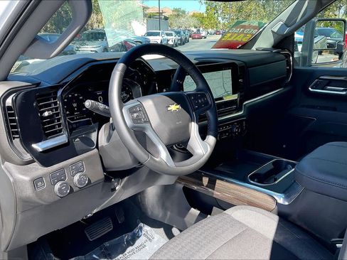 Certified 2025 Chevrolet Silverado 2500 LT w/ All Star Edition image 13