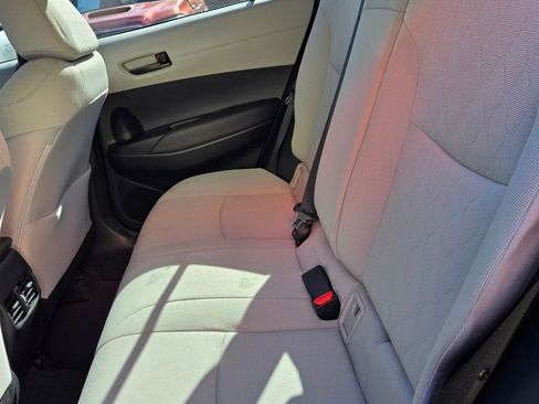 Used 2024 Toyota Corolla Cross L image 33