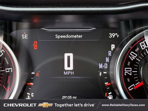 Used 2022 Dodge Challenger GT image 17