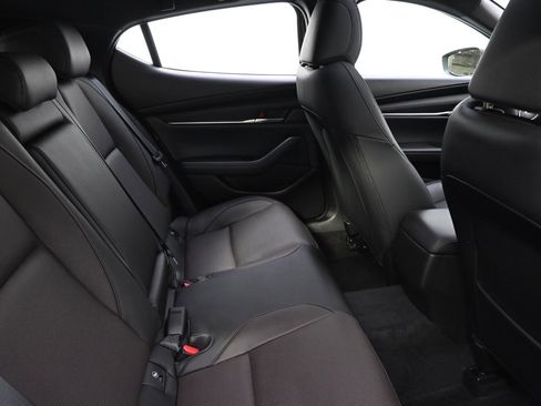 Certified 2025 MAZDA MAZDA3 Hatchback w/Premium Plus Pkg image 18