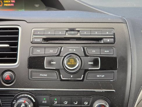 Used 2015 Honda Civic LX image 15