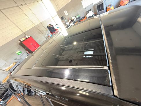 Used 2013 Ford Edge SEL image 33