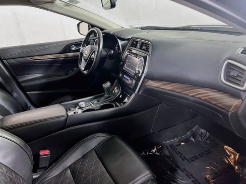 Used 2018 Nissan Maxima Platinum FWD image 30