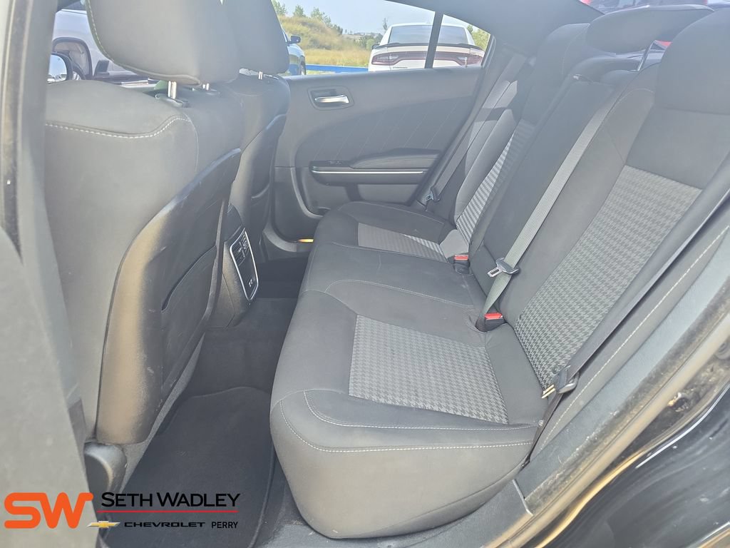 Used 2019 Dodge Charger Scat Pack RWD image 15