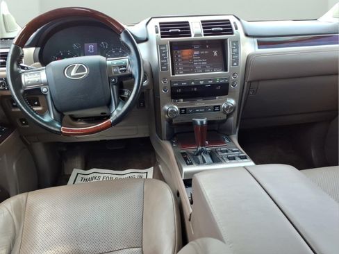Used 2015 Lexus GX 460 Luxury AWD/4WD image 9