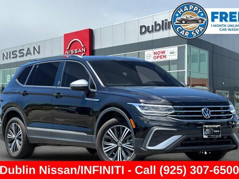 Used 2024 Volkswagen Tiguan Wolfsburg Edition AWD/4WD image 1