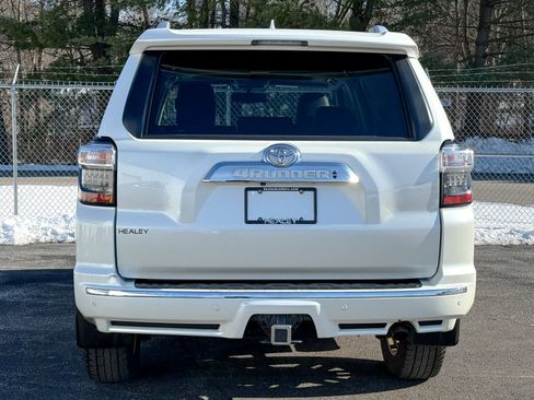 Used 2016 Toyota 4Runner Limited image 7