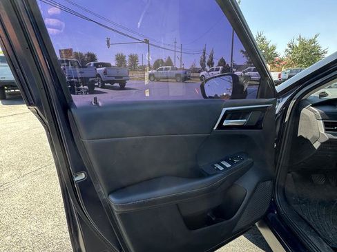 Used 2022 Mitsubishi Outlander SE AWD/4WD image 9