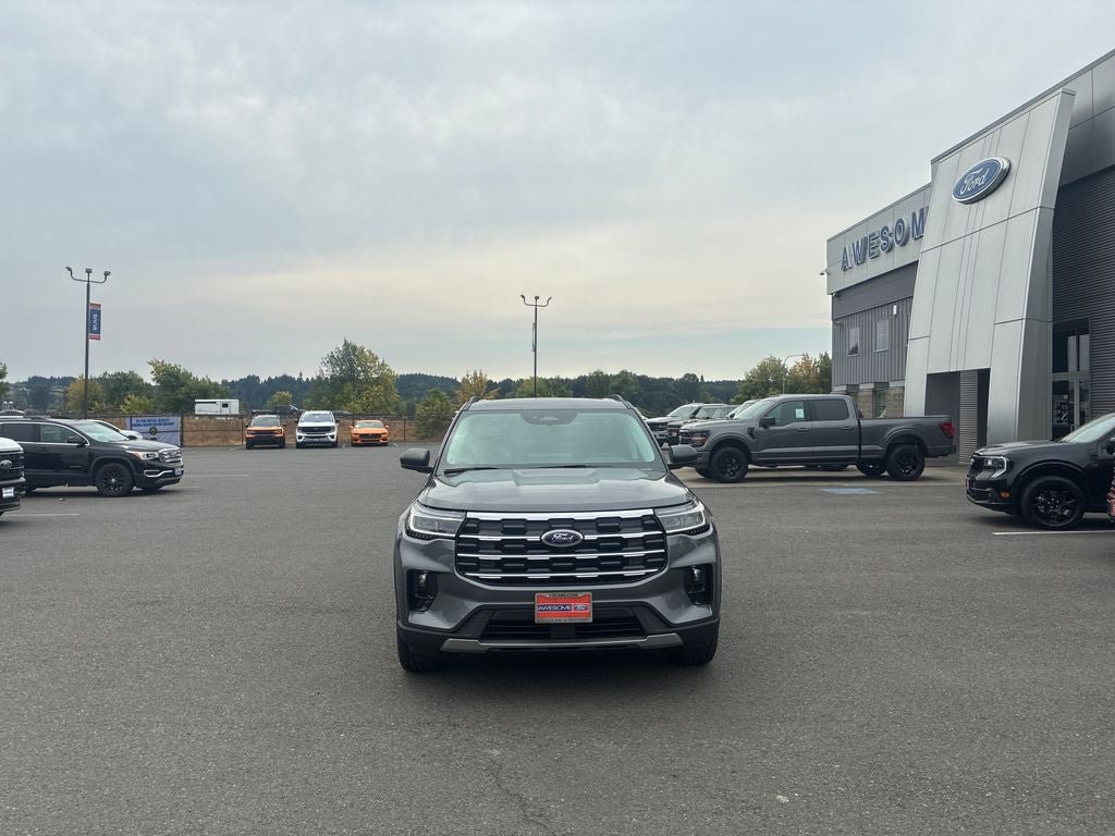 Used 2026 Ford Explorer Active w/ Active Comfort Package AWD/4WD image 12
