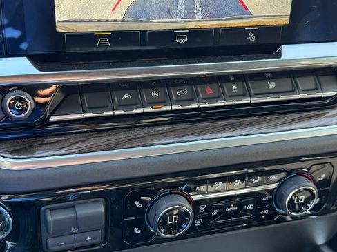 New 2026 Chevrolet Silverado 1500 LT w/ All Star Edition Plus image 17