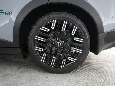Used 2026 Nissan Leaf Platinum+ w/ Cargo Package (Platinum+) FWD image 9