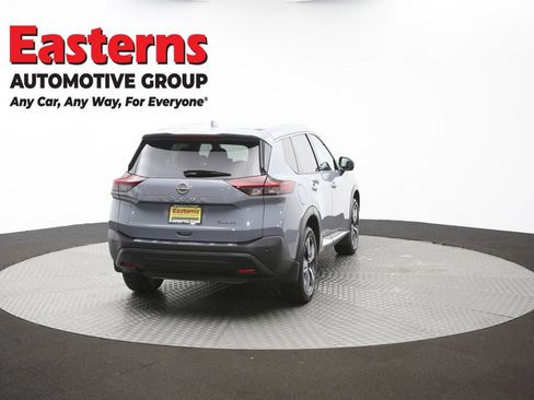 Used 2023 Nissan Rogue SL AWD/4WD image 39