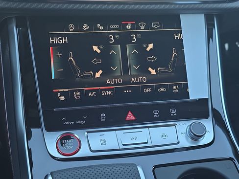 New 2026 Audi SQ7 Prestige image 26