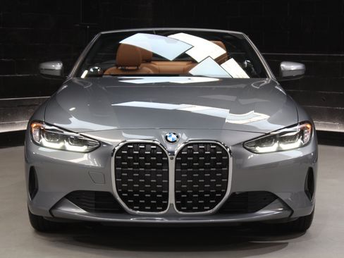 Used 2023 BMW 430i xDrive Convertible w/ Premium Package AWD/4WD image 9