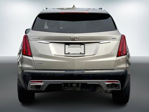 Used 2022 Cadillac XT5 Premium Luxury image 3