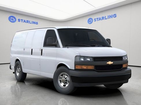 New 2026 Chevrolet Express 2500 w/ Driver Convenience Package RWD image 8