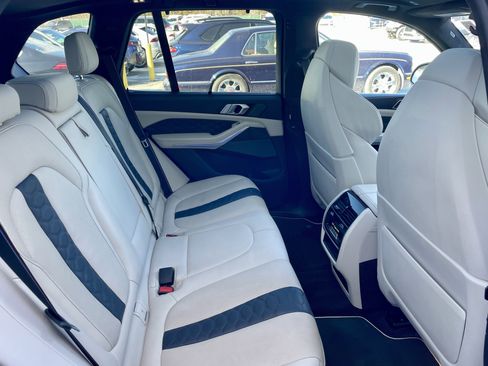 Used 2023 BMW X5 M Base w/ Competition Package image 30
