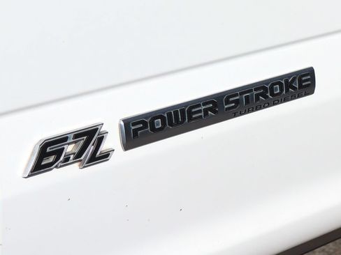 Used 2021 Ford F250 Platinum w/ FX4 Off-Road Package AWD/4WD image 67