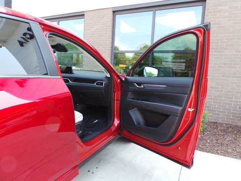 Certified 2025 MAZDA CX-5 AWD 2.5 S w/ Preferred Package image 38