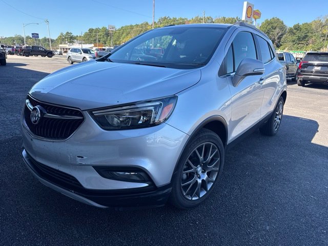 Used 2019 Buick Encore Sport Touring FWD image 2